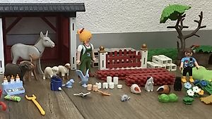 Playmobil Tierpflegestation mit Freigehege