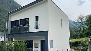 Cama: Moderna casa unifamiliare su 3 piani superattrezzata