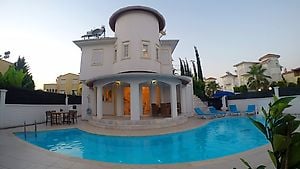 Villa in Antalya Belek zu verkaufen