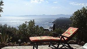 Ferienhaus mit Panoramablick direkt am Meer, Côte d'Azur