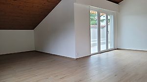 Luminoso e ampio attico 4 ½ locali (190 mq)