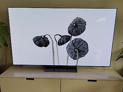 LG OLED65C2LA  65" OLED evo Premium TV 