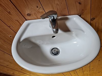 Keramik Waschbecken