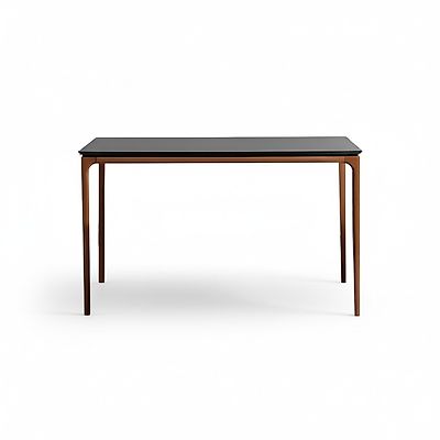 Klassischer Esstisch aus Holz, 130 cm, Braun